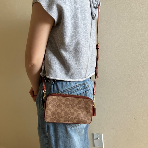 Coach Kira Crossbody Signature Canvas - Picture 7 of 7